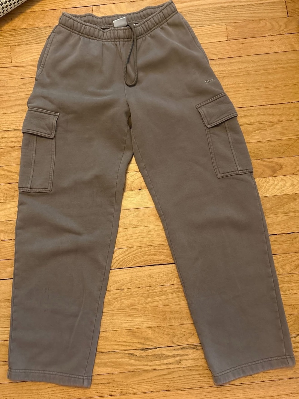 Aritiza Cargo Mega Sweatpants - Medium